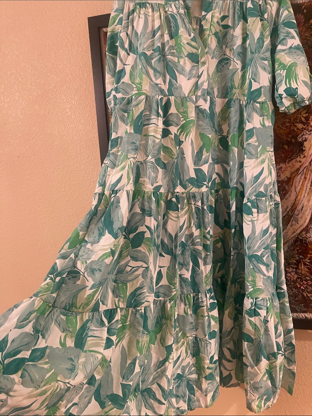 Green & White Leaf Print Tiered Midi Dress - Picture 3 of 3